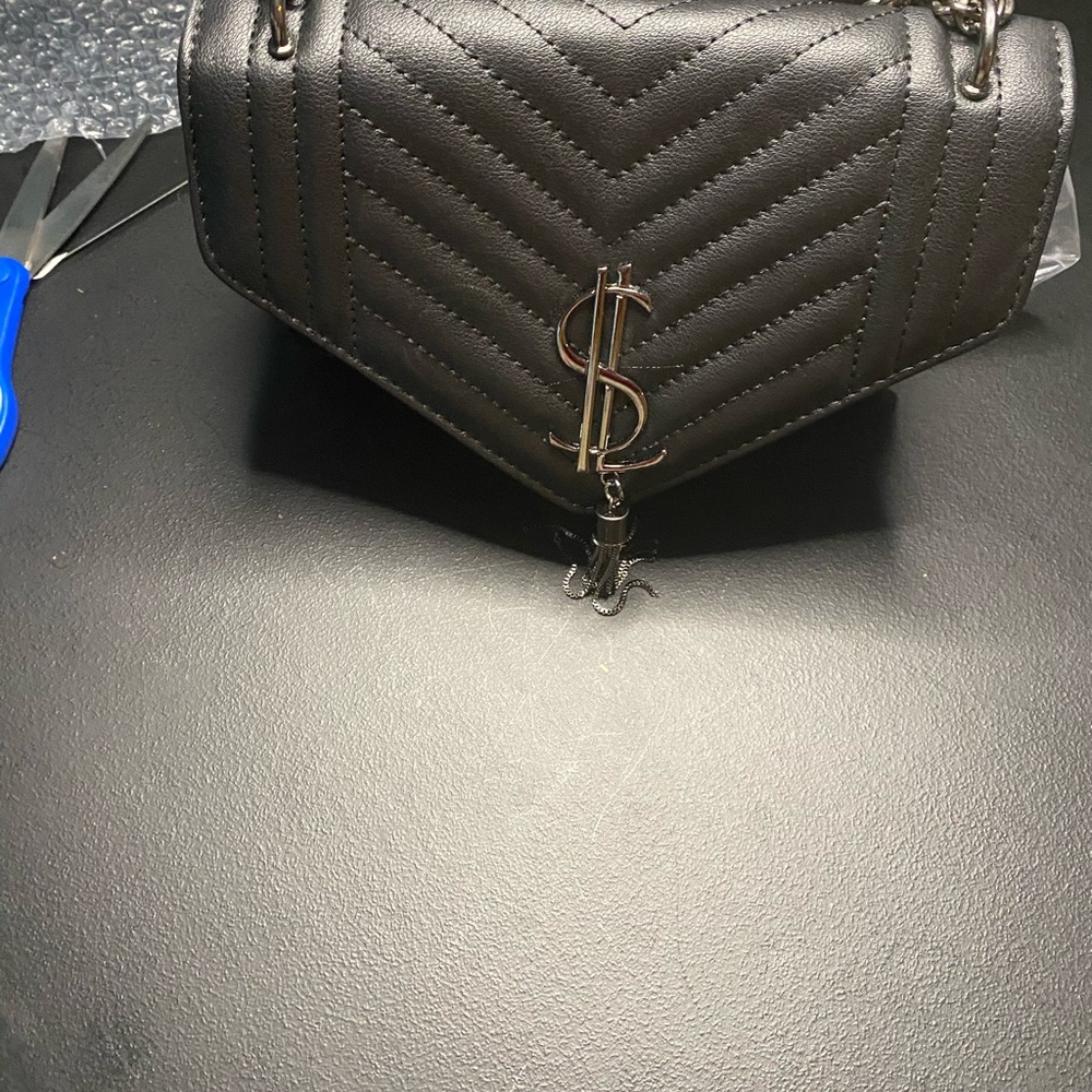 Purse - Picture 5 of 5